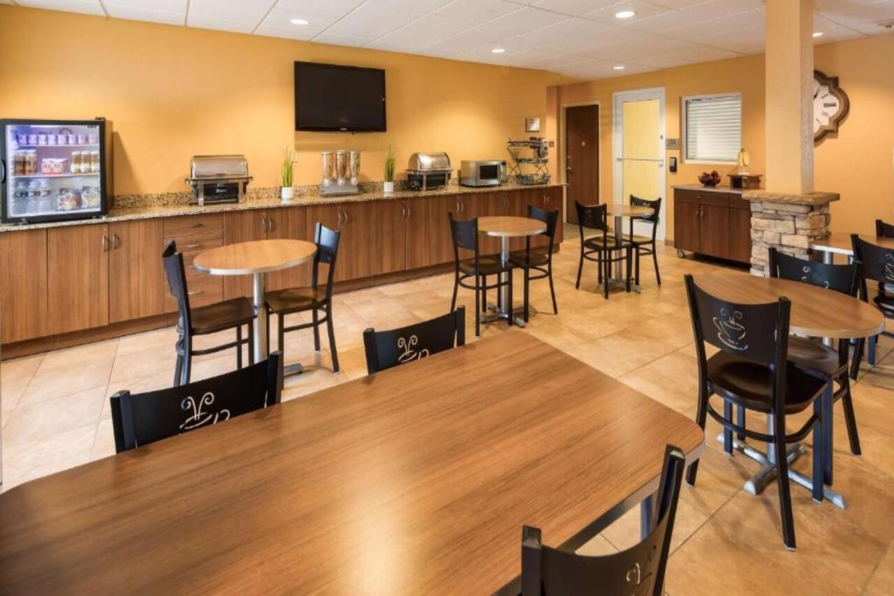 Surestay Plus Hotel By Best Western Keyser Ngoại thất bức ảnh